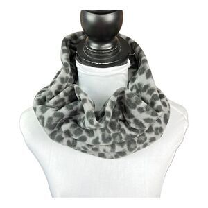 Old Navy Scarf Infinity Grey Black Leopard Print